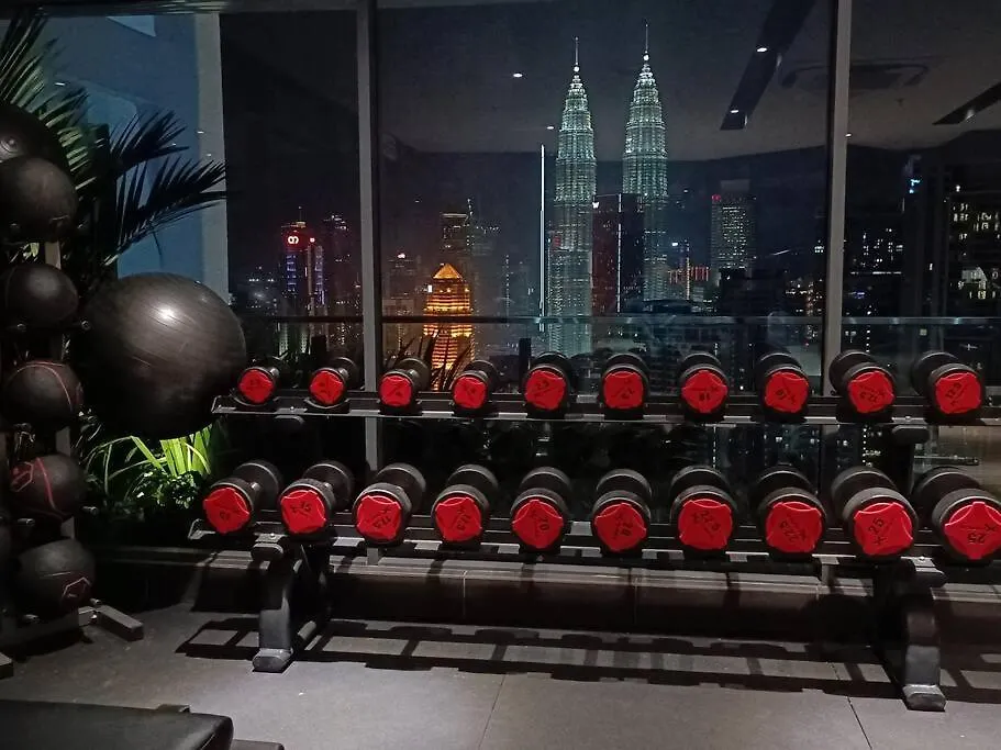 쿠알라룸푸르 Col 14A Modern Infinity Pool Klcc View With Balcony 아파트